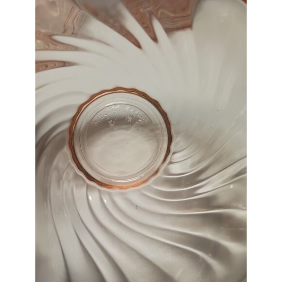 Arcoroc France Rosaline Set of 8 Pink Swirl Glass Dessert Bowls 4.75 In. Vintage - Picture 2 of 6